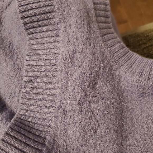 Jones New York Signature Merino Wool Vest - Picture 3 of 3